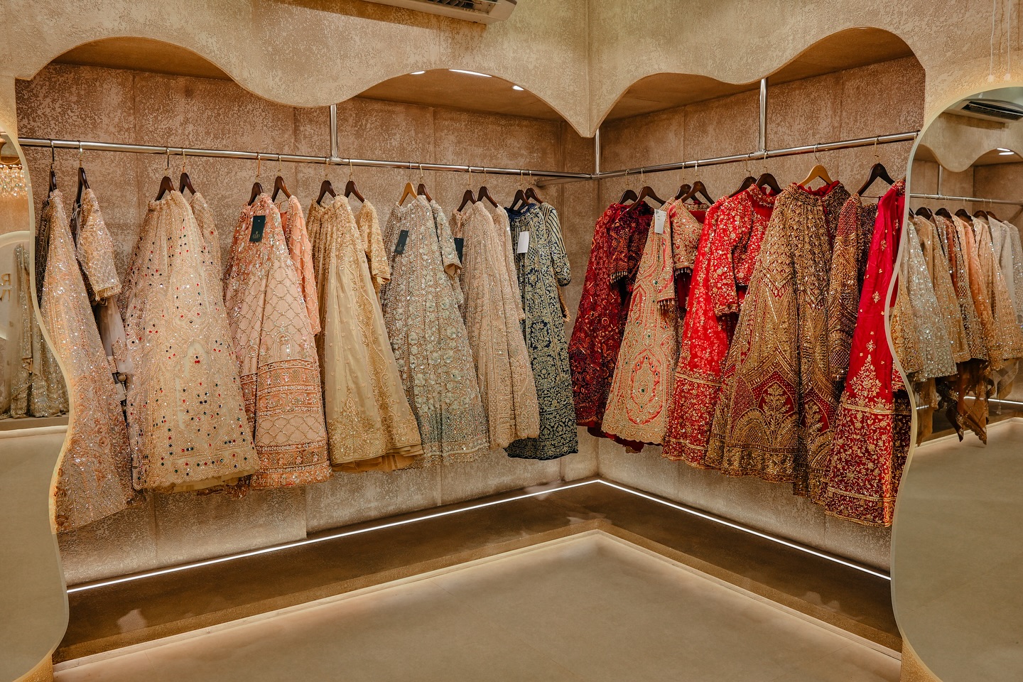 Wide view of the Allura showroom floor with multiple rails