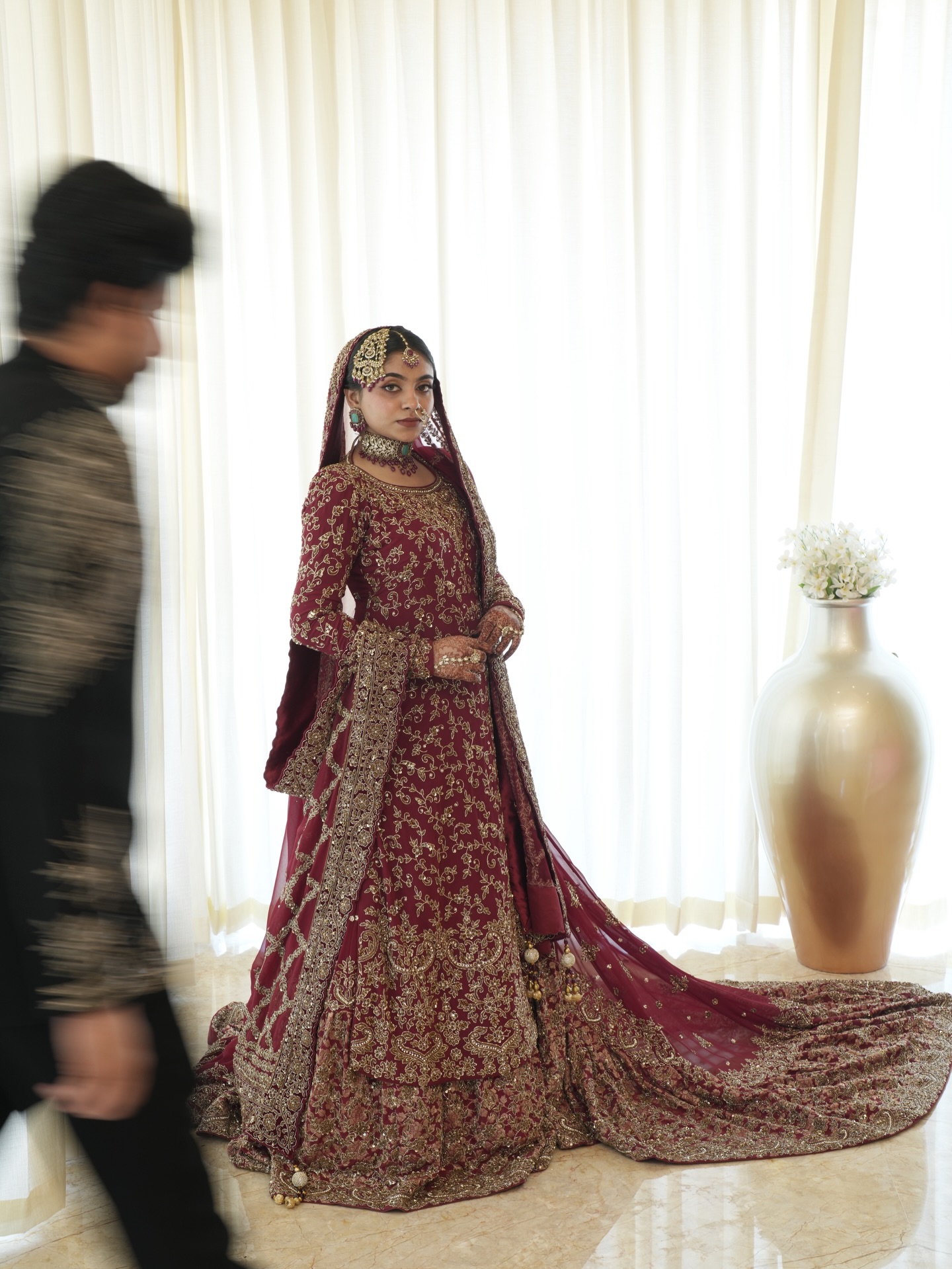 Bride in rich Benarasi brocade saree